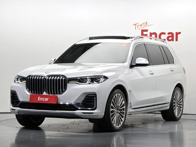 X7